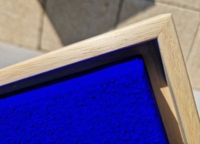MONOCHROME BLEU ELECTRIQUE